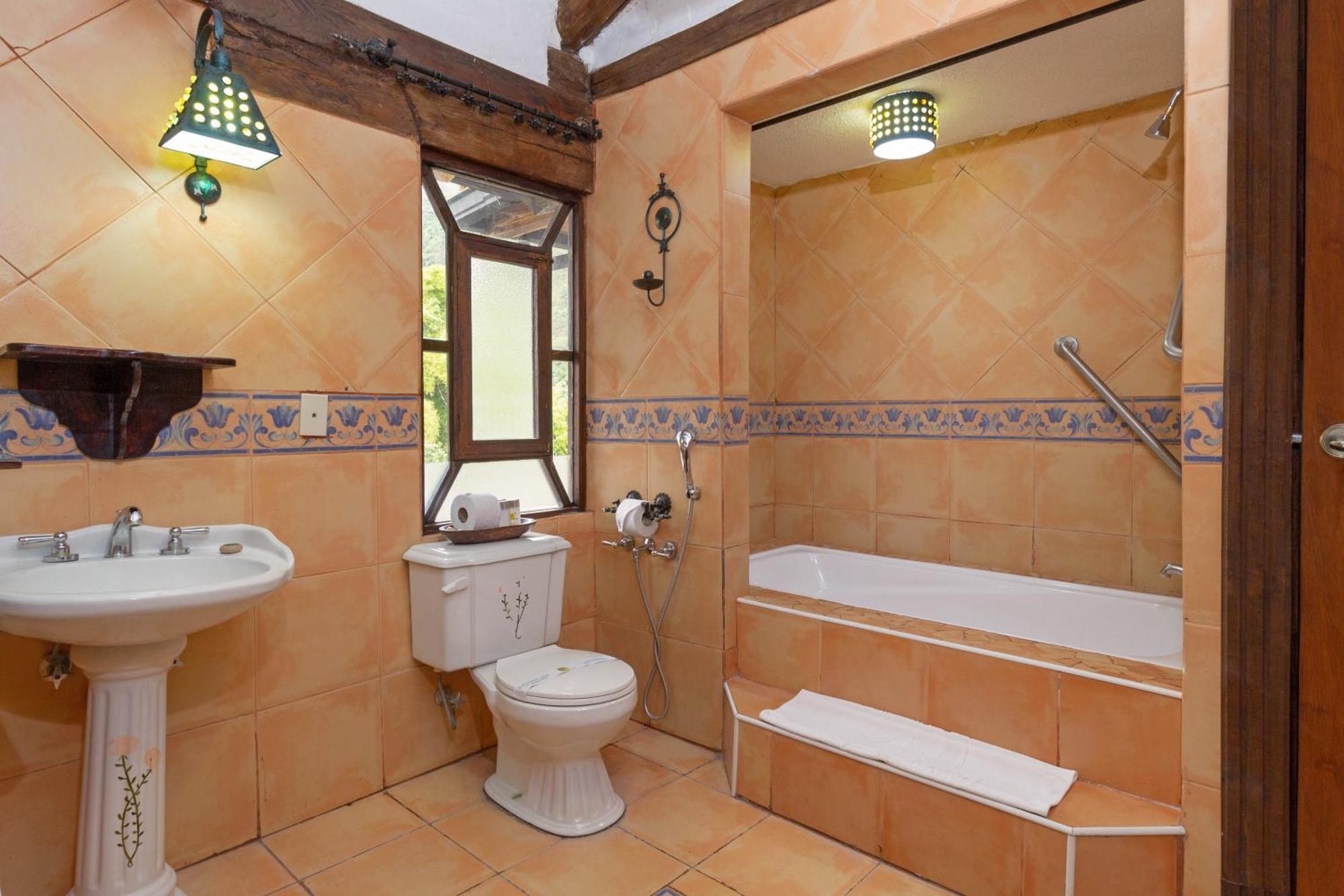 Samari Spa Resort Baños Rum bild